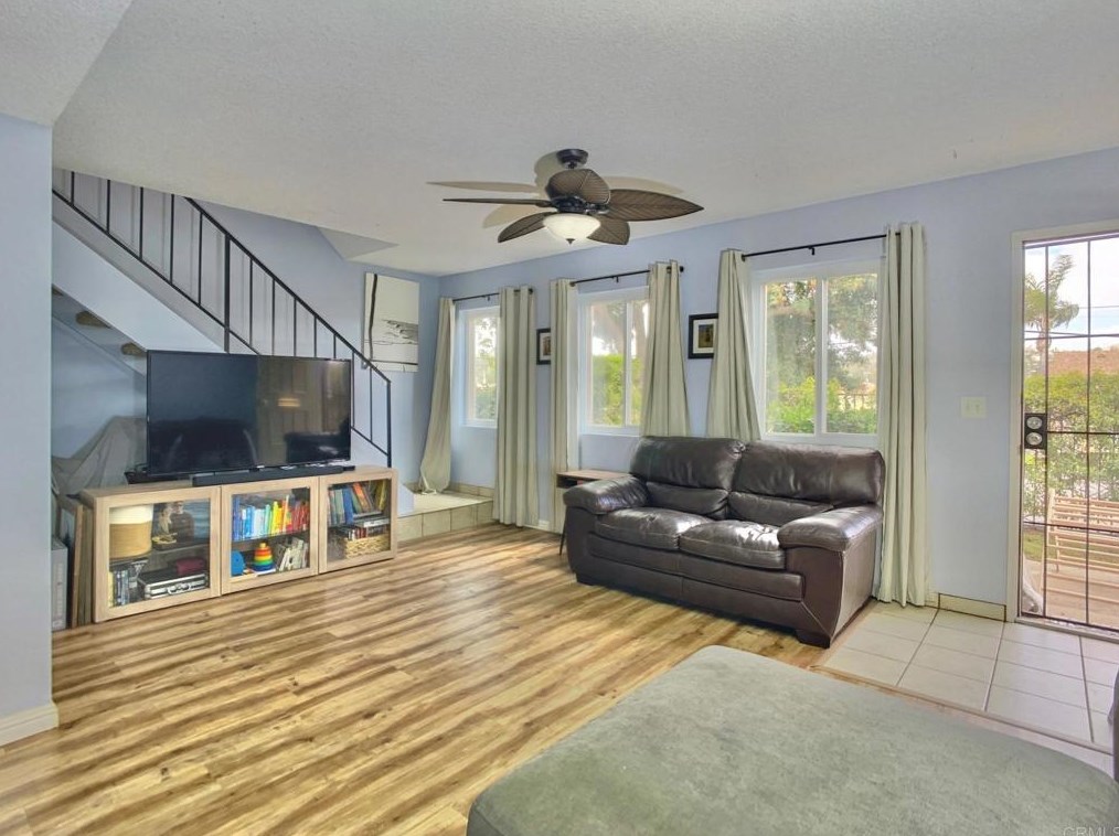 8022 Winter Gardens Blvd #g, El Cajon, CA 92021