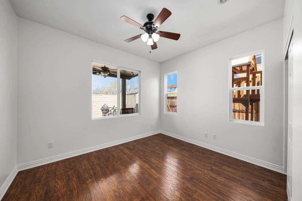 35183 Via Santa Catalina, Winchester CA  92596-8588 exterior