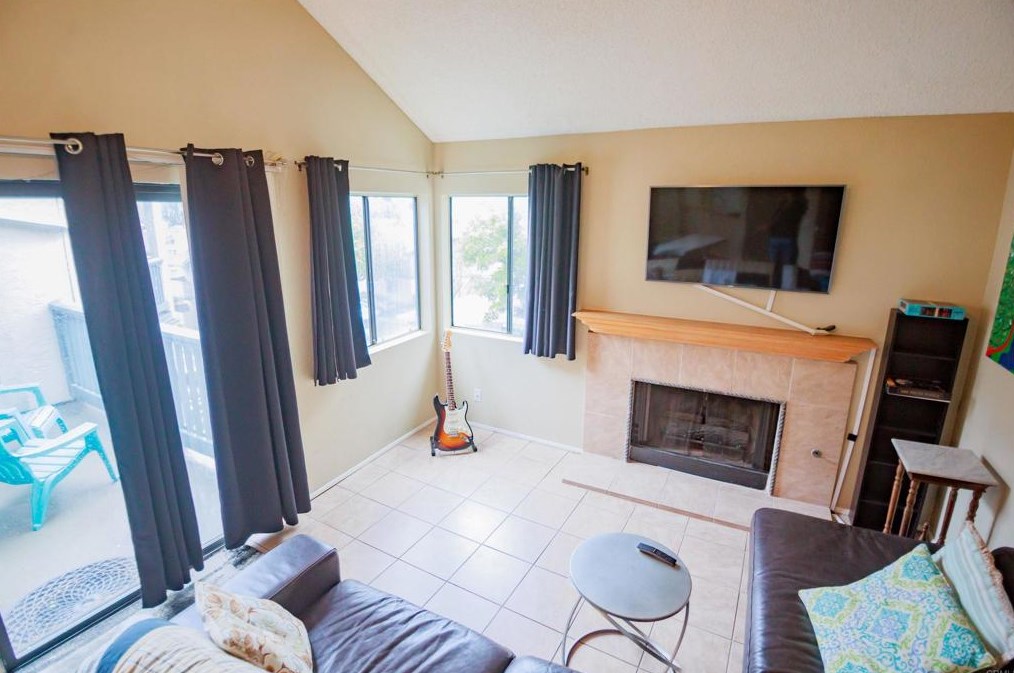 3039 Charwood Ct, Spring Valley CA  91978-1948 exterior