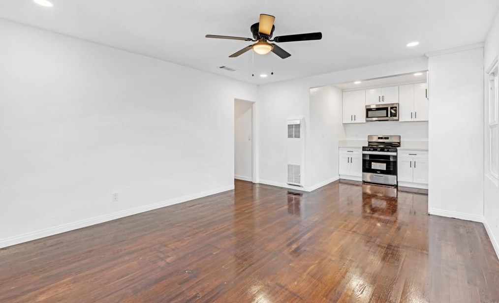 1760 Dupont Dr, Lemon Grove, CA 91945