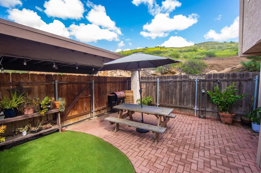 11253 Via Madonna, Santee CA  92071-4712 exterior