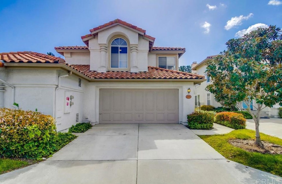 2505 Whispering Palms Loop, Chula Vista, CA 91915-1401