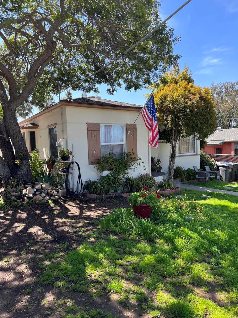 7575 Saranac Ave, La Mesa, CA 91942