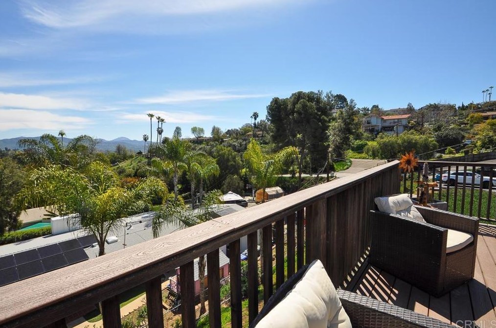 11002 Fuerte Dr, La Mesa, CA 91941