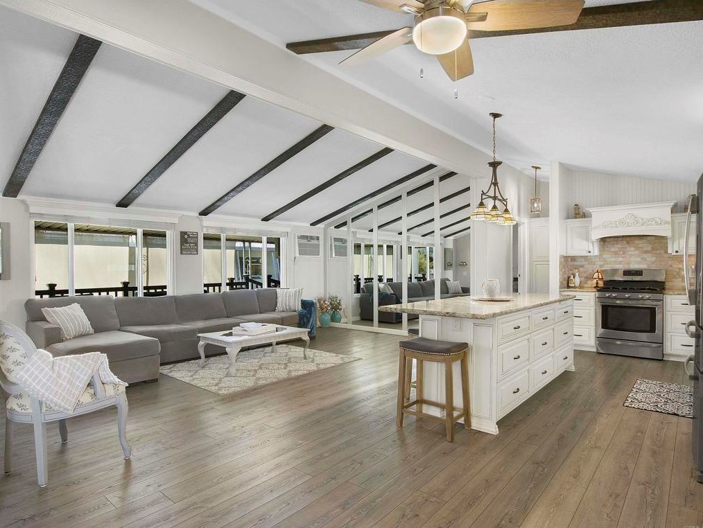 9395 Harritt Rd #275, Lakeside, CA 92040