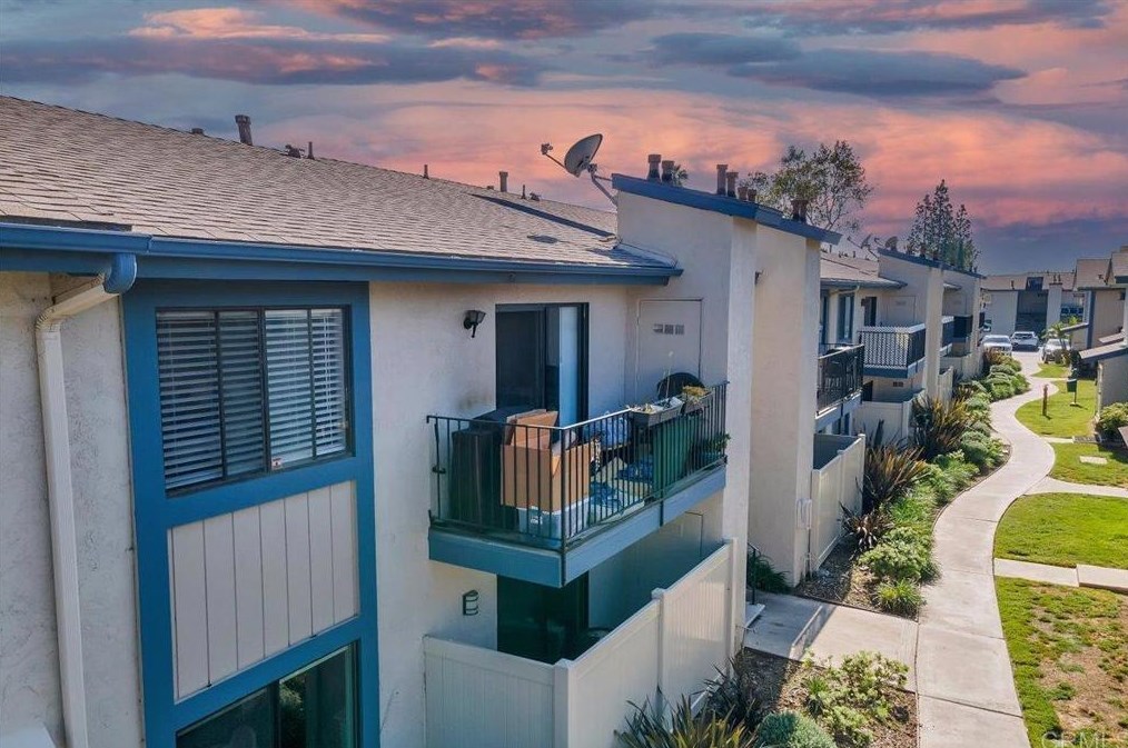 12650 Lakeshore Dr #155, Lakeside, CA 92040
