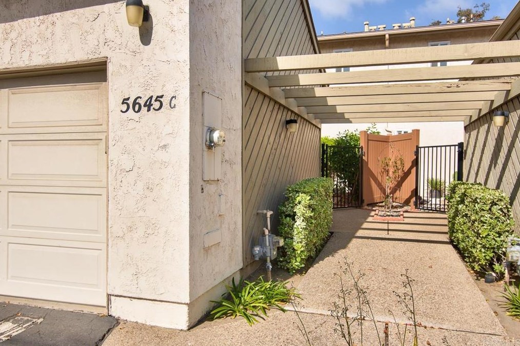 5645 Lake Murray Blvd #c, La Mesa, CA 91942