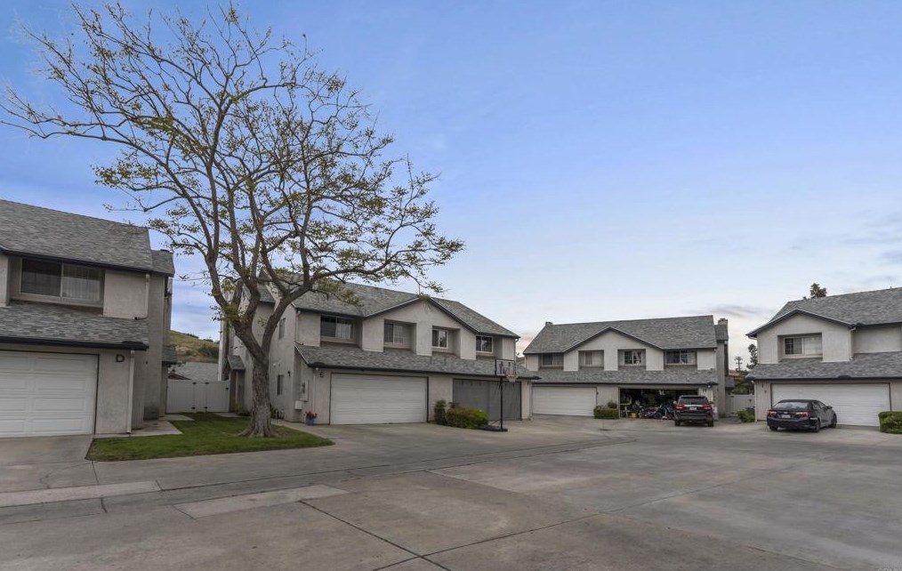 1130 Sumner Ave #f, El Cajon, CA 92021