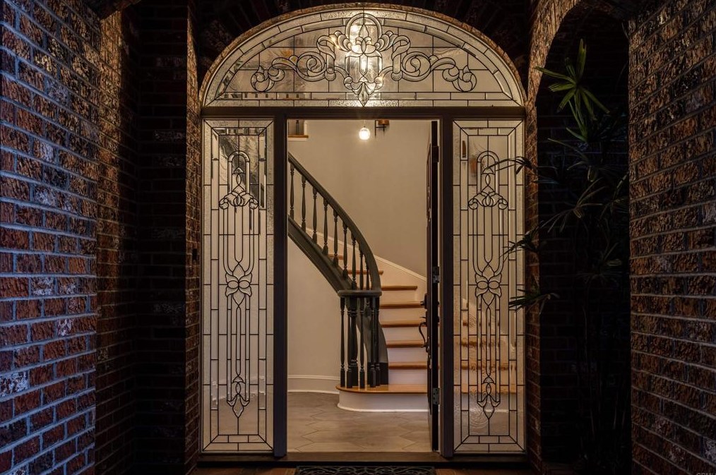 9750 Lake Helix Terrace, La Mesa, CA 91941