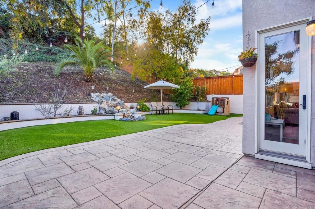 790 Esperanza Pl, Chula Vista CA  91914-2436 exterior