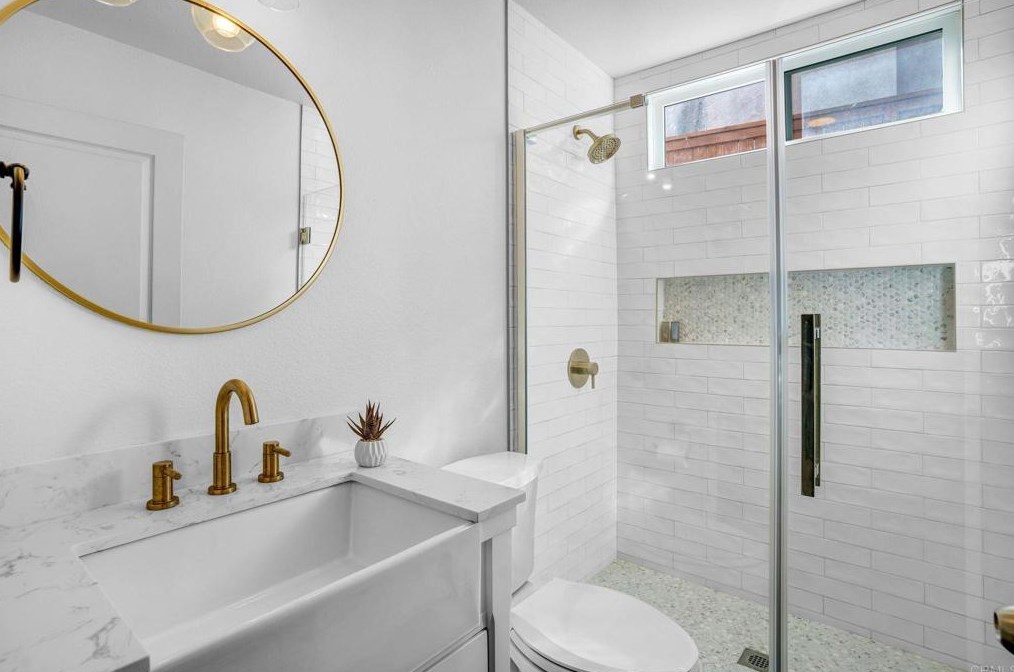 790 Esperanza Pl, Chula Vista CA  91914-2436 exterior