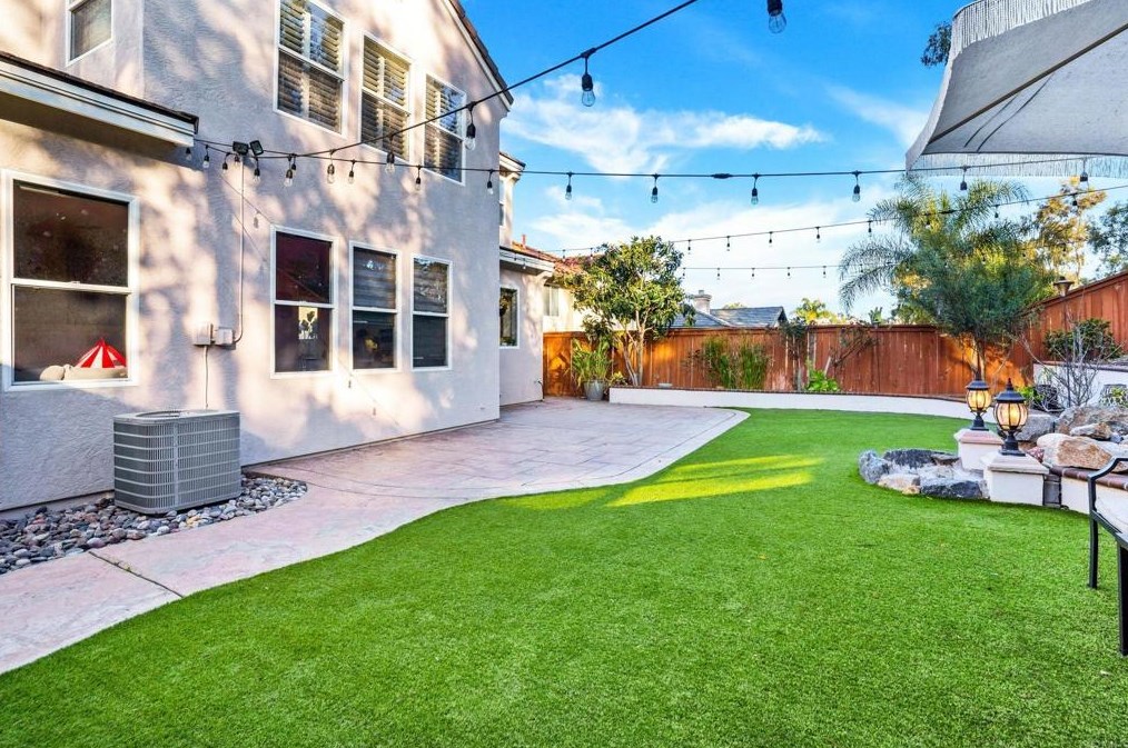 790 Esperanza Pl, Chula Vista CA  91914-2436 exterior