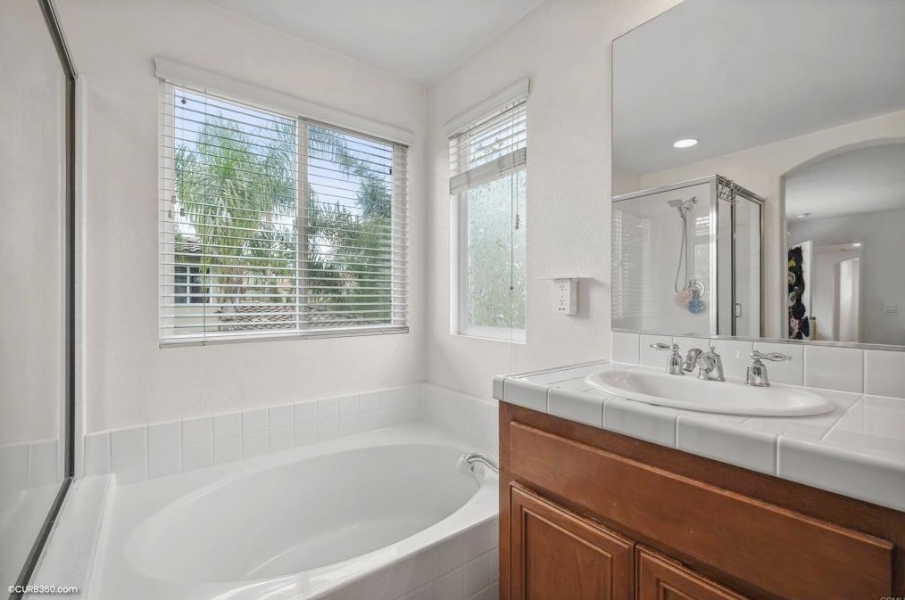 1511 Magdalena Ave, Chula Vista CA  91913-3909 exterior