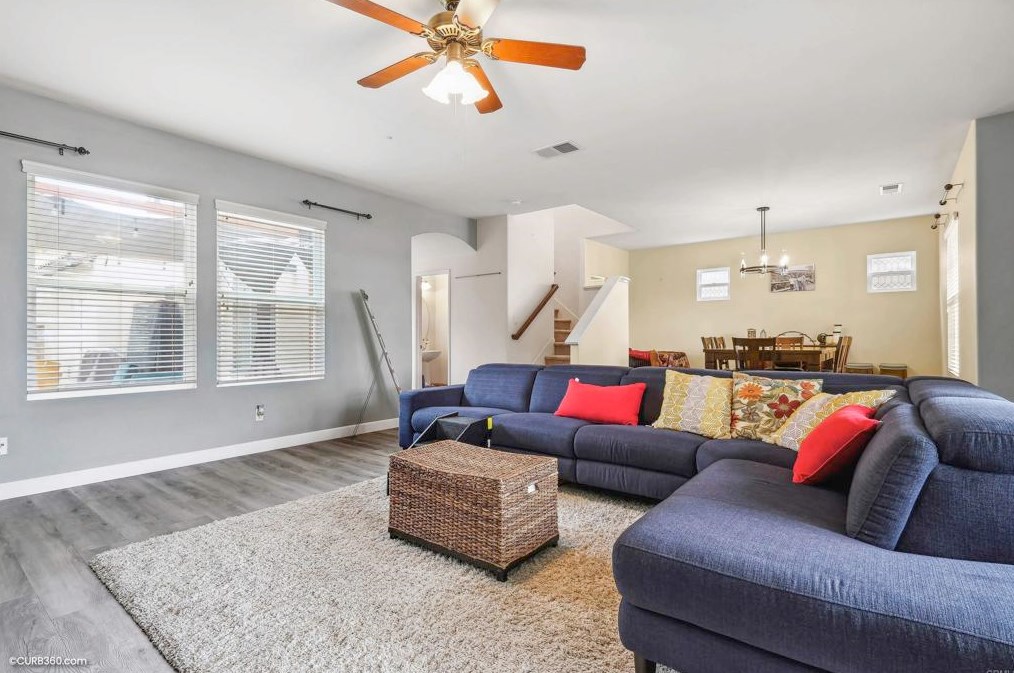 1511 Magdalena Ave, Chula Vista CA  91913-3909 exterior