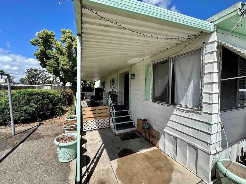 400 Greenfield Dr #122, El Cajon, CA 92021