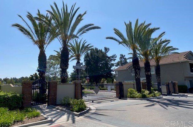 1337 Monument Trail Dr, Chula Vista, CA 91915-1585