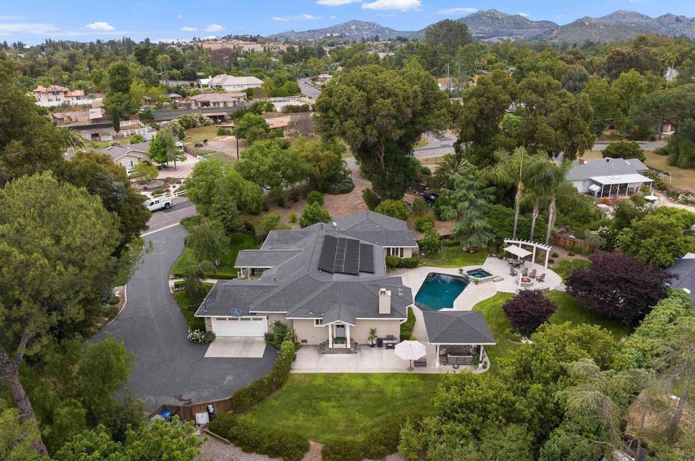 16623 Avenida Florencia, Poway CA 92064-1505 exterior
