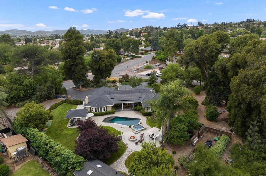 16623 Avenida Florencia, Poway CA 92064-1505 exterior