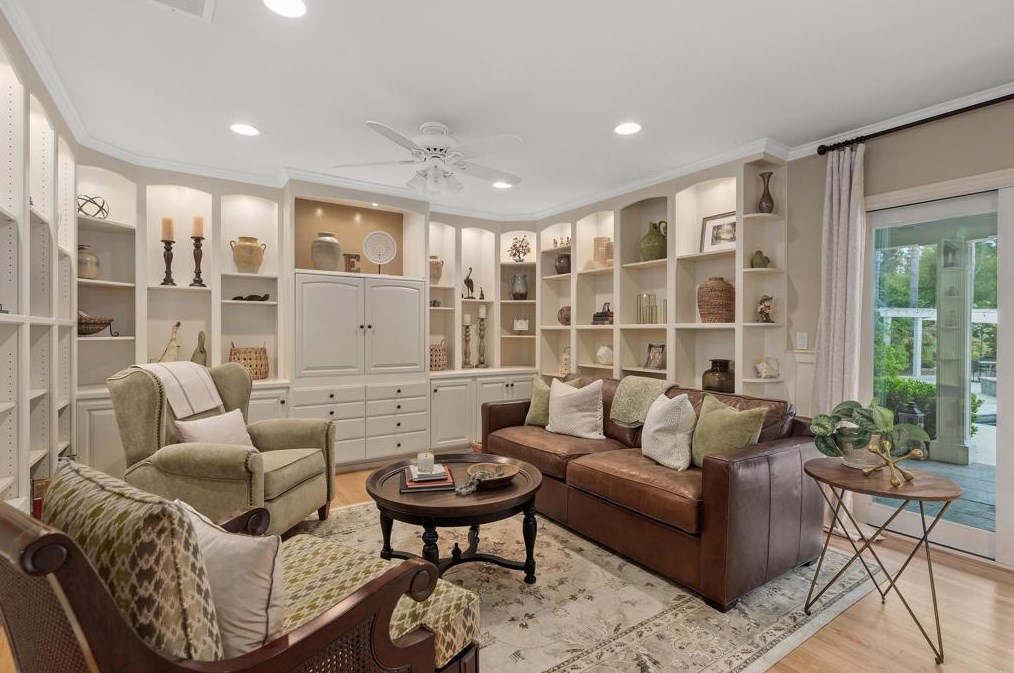 16623 Avenida Florencia, Poway CA 92064-1505 exterior