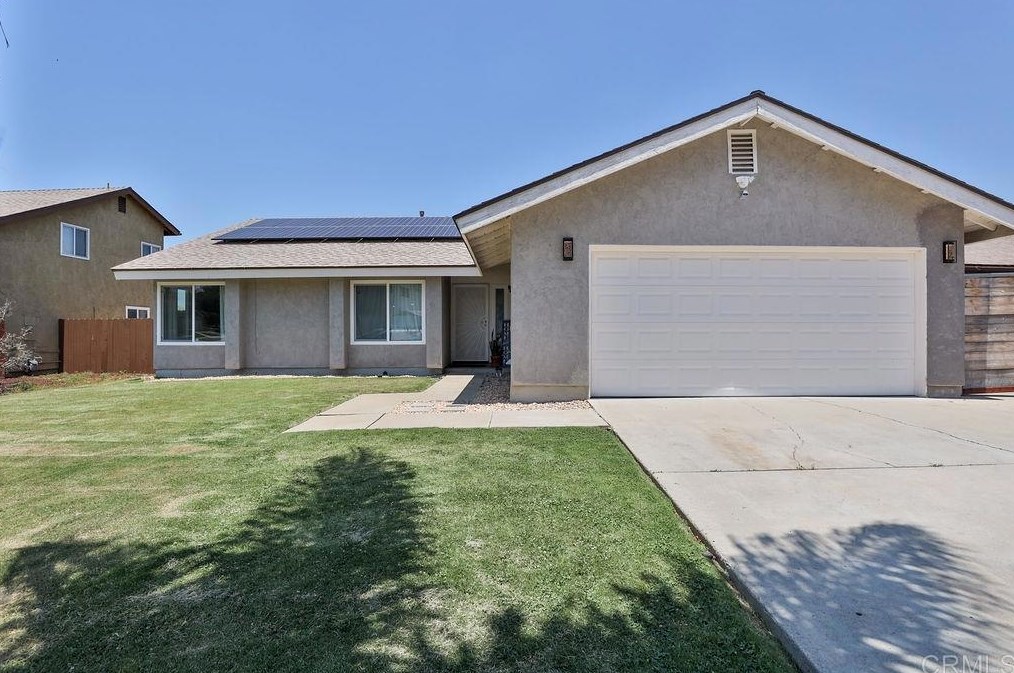 9110 Outinda St, Spring Valley, CA 91977-5838