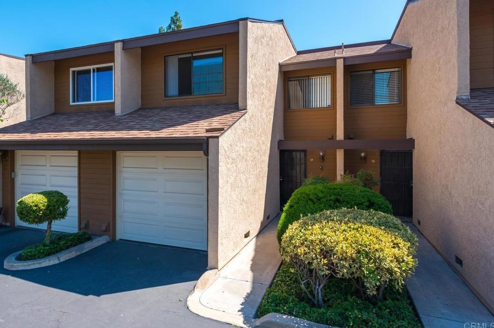 7730 Saranac Pl #17, La Mesa, CA 91942