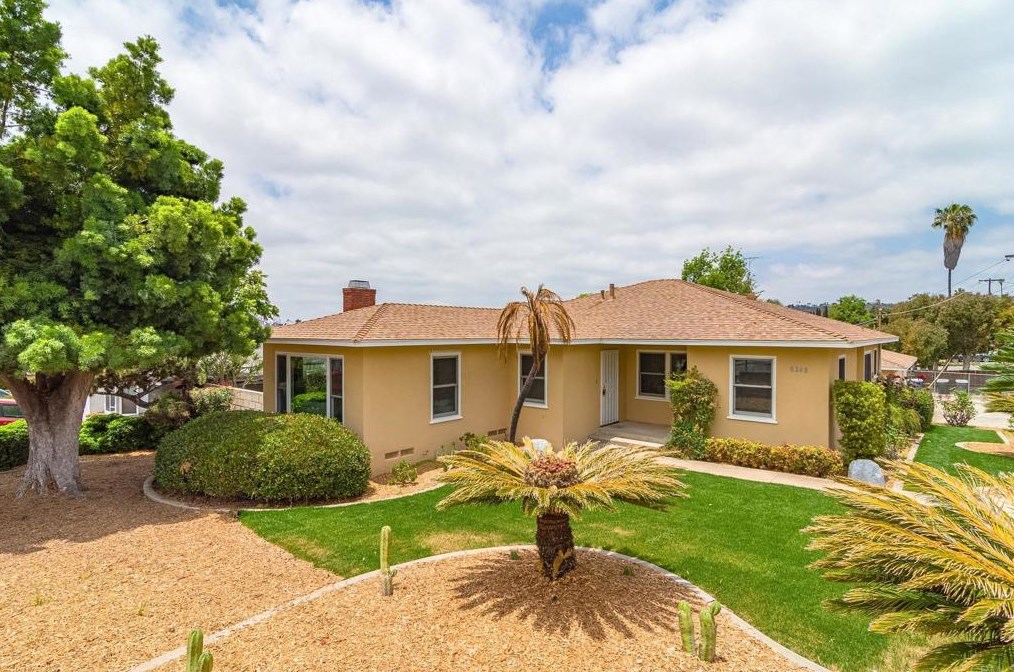 8248 Palm St, Lemon Grove, CA 91945