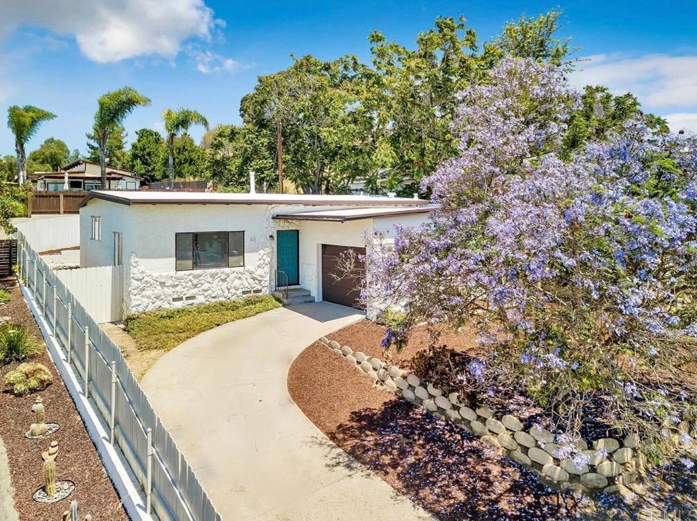 2018 El Prado Ave, Lemon Grove, CA 91945