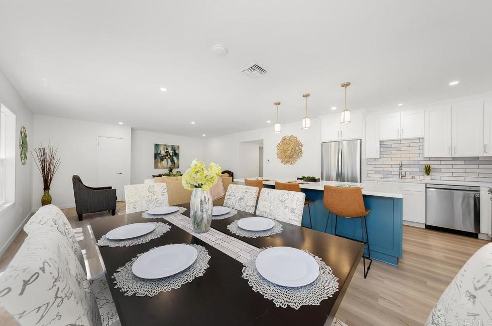 7000 Saranac St #7, La Mesa, CA 91942