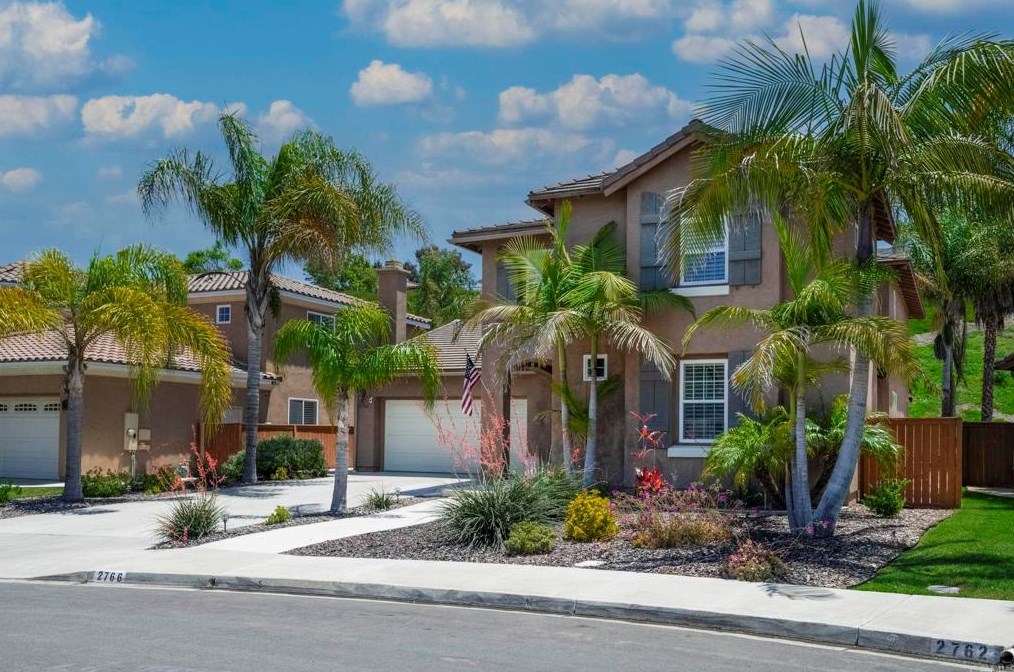 2766 Valleycreek Cir, Chula Vista, CA 91914-4220