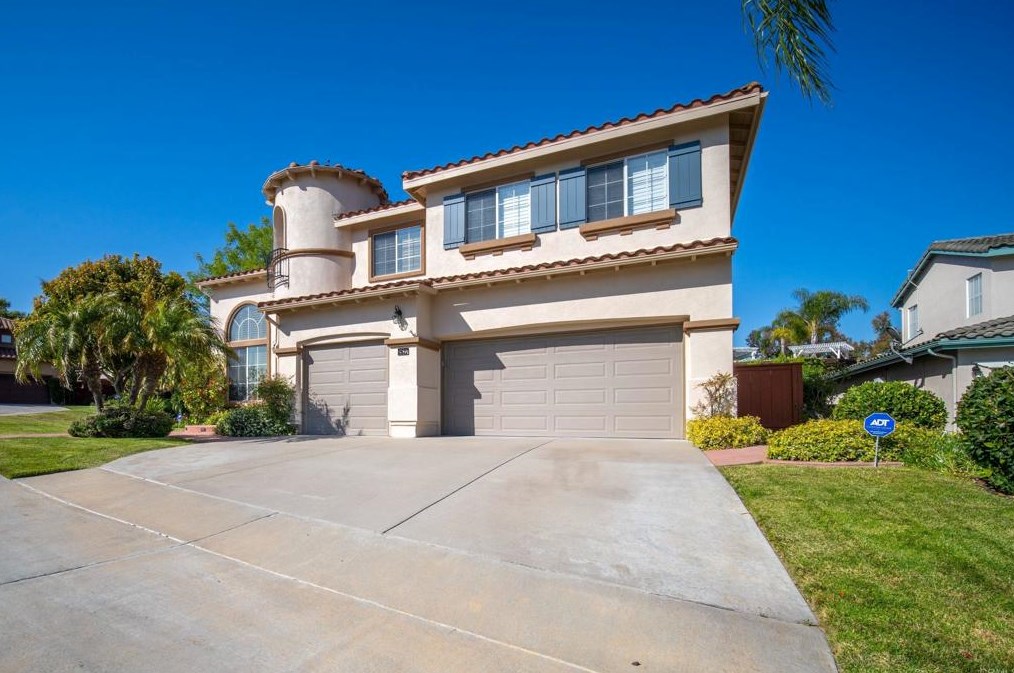 2627 El Granada Rd, Chula Vista, CA 91914-4116