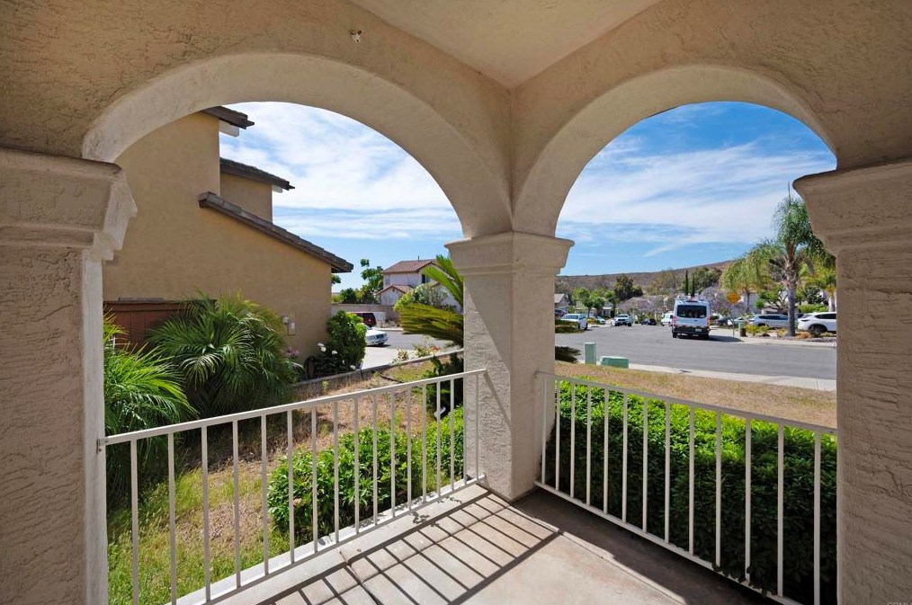2448 Eagle Valley Dr, Chula Vista, CA 91914-4016