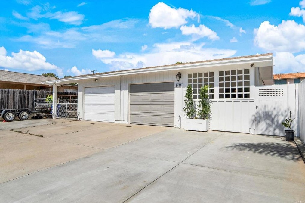 1411 Tobias Dr, Chula Vista, CA 91911-4417