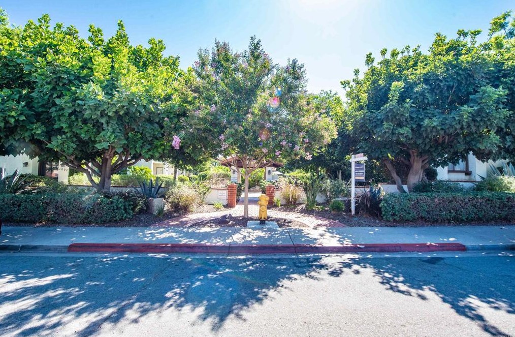 1013 S Sunshine Ave #n, El Cajon, CA 92020
