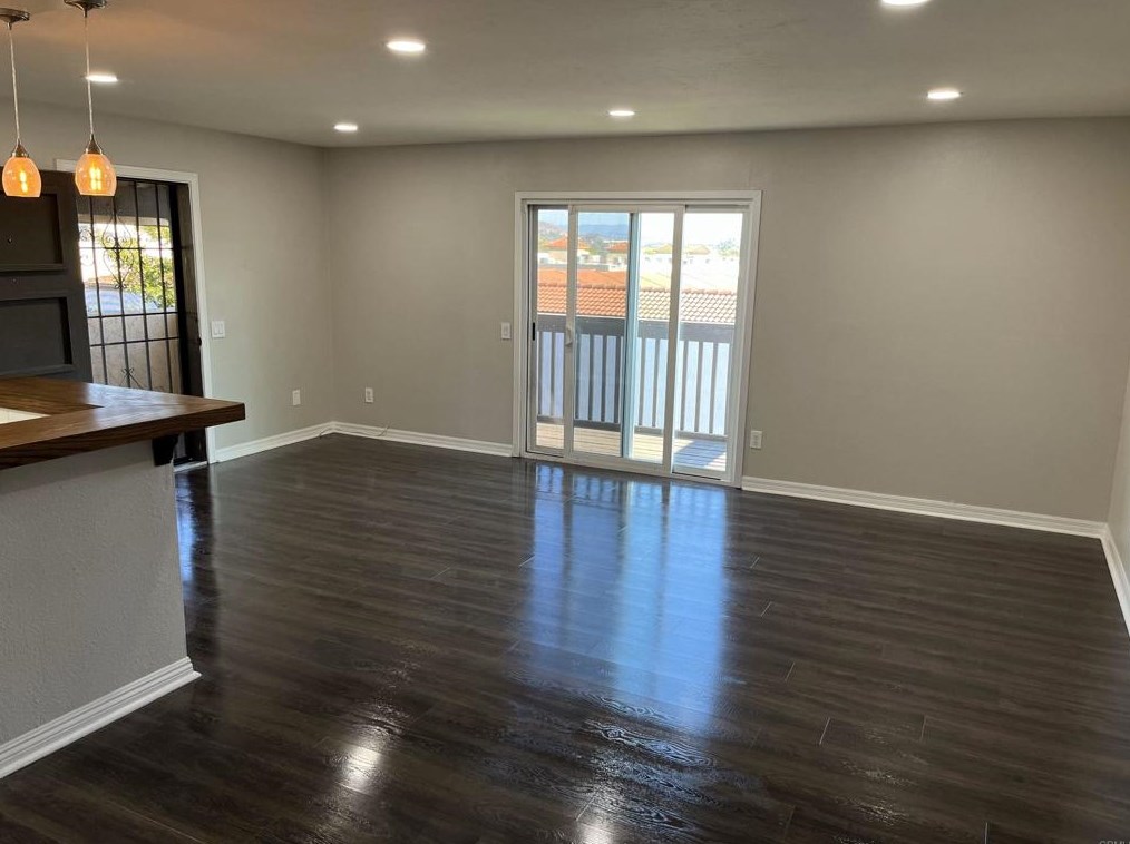 10211 Peaceful Ct, Santee, CA 92071