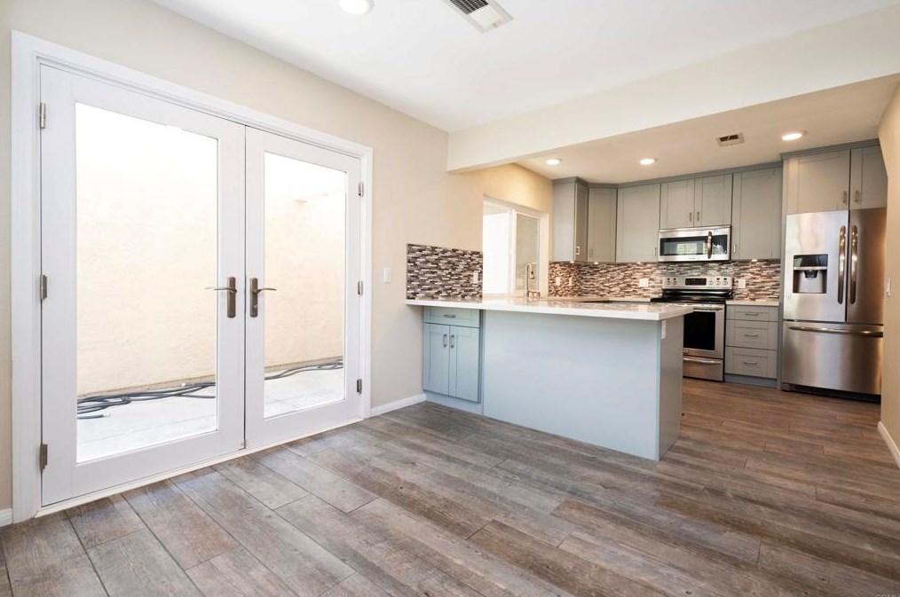 13264 Birch Tree Ln, Poway CA  92064-4648 exterior