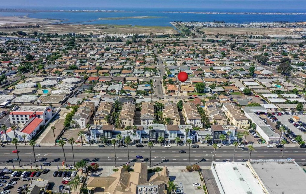 746 Broadway, Chula Vista CA  91910-5370 exterior