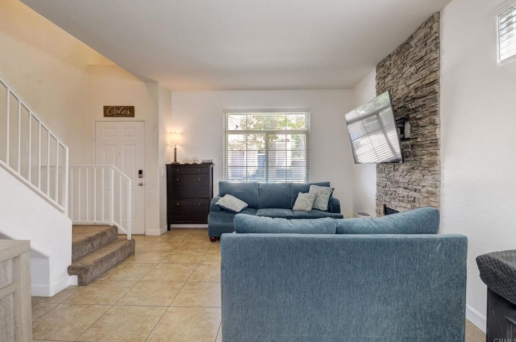 1313 Bethany Pl, El Cajon, CA 92021