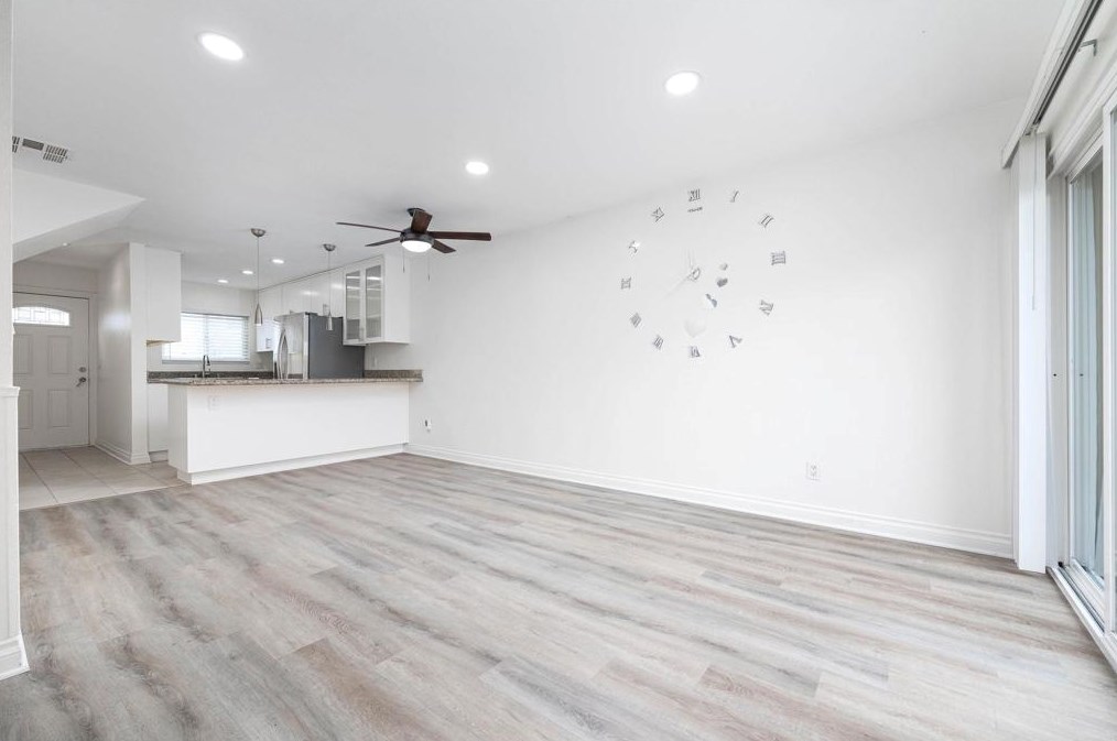 851 S Mollison #21, El Cajon, CA 92020