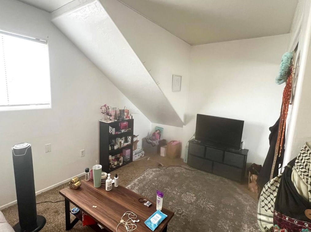 1130 Elm Ave, Chula Vista CA  91911-3307 exterior