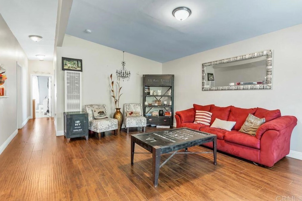 1020 Nolan Ln, Chula Vista, CA 91911-2425