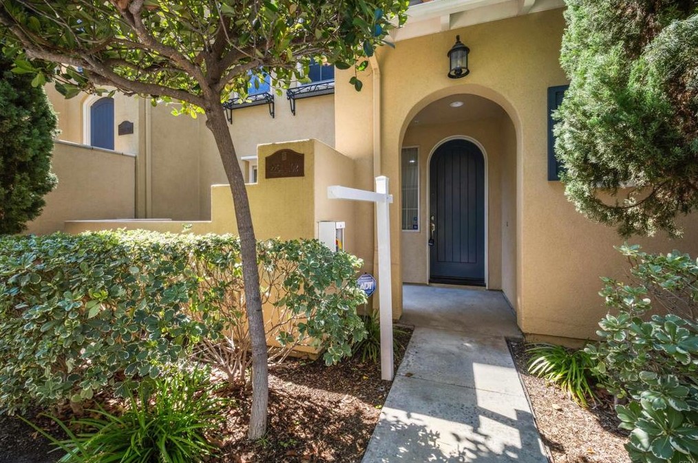 2264 Huntington Point Rd, Chula Vista, CA 91914-3576