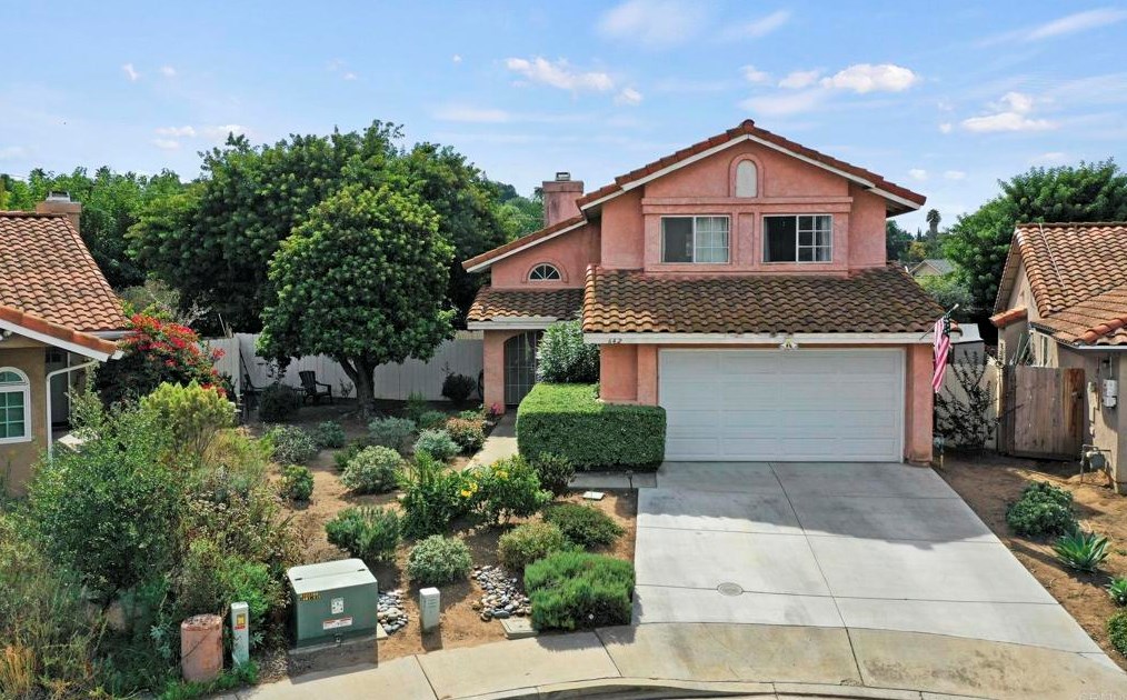 642 Thunder Gln, Escondido, CA 92027-3976