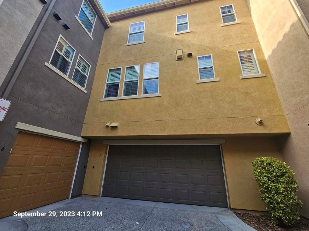 1884 Aquamarine Ct, Chula Vista CA 91913-8336 exterior