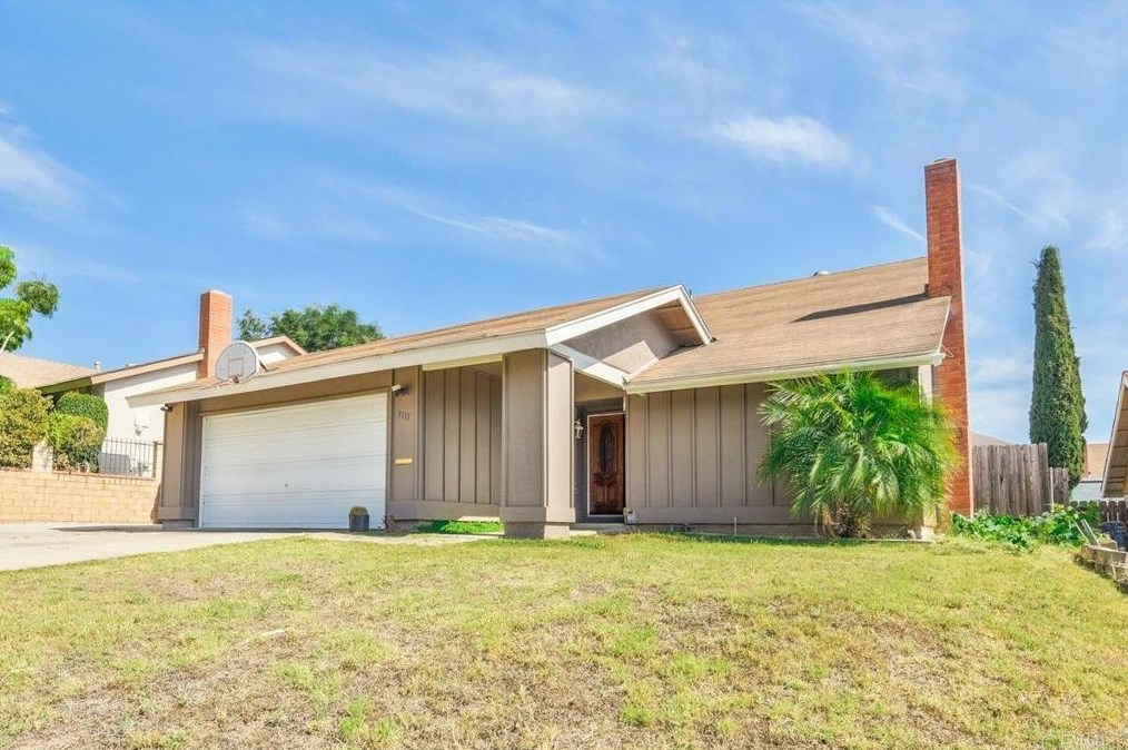 9111 Christiana St, Spring Valley, CA 91977-5804