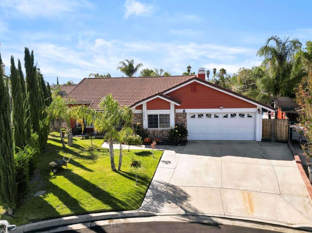 24870 Reims Ct, Hemet, CA 92544-9124