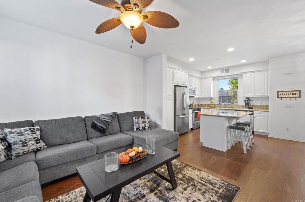 1876 Champagne Ct #3, Chula Vista, CA 91913