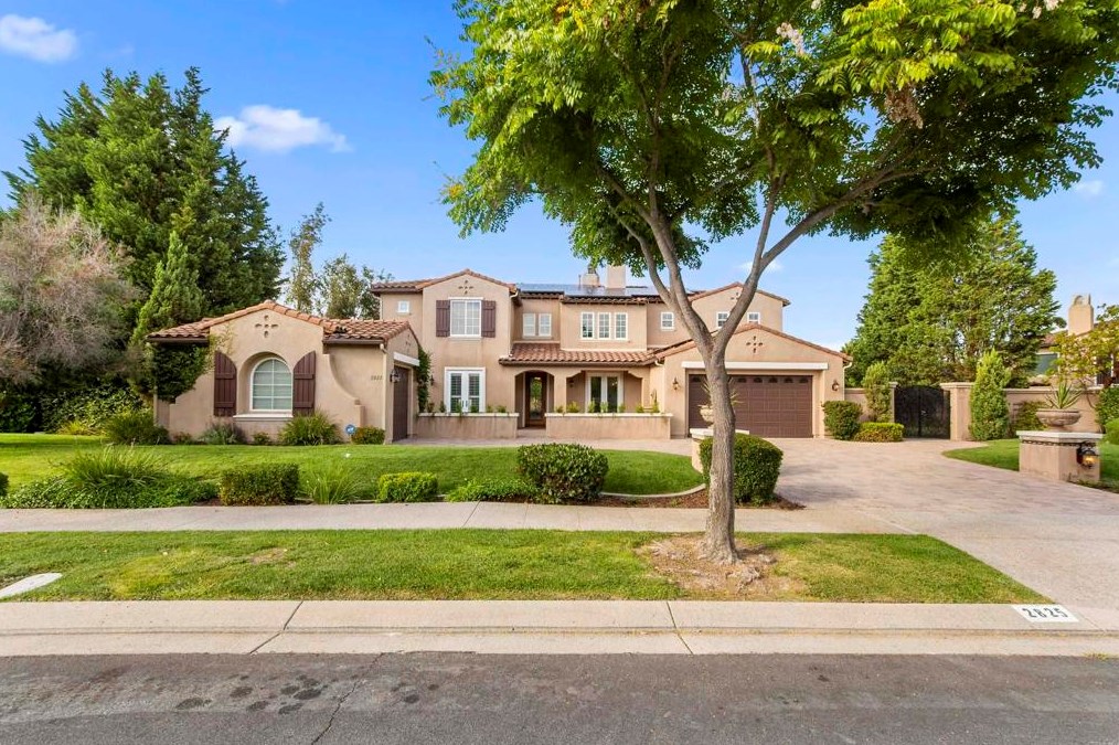 2825 Alder Grove Way, Chula Vista, CA 91914-2524