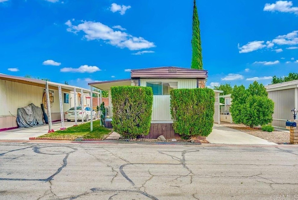22111 Newport Ave #48, Colton, CA 92313