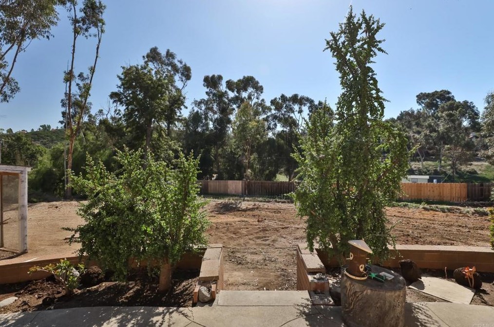 4096 Old Orchard Ln, Bonita CA  91902-2337 exterior