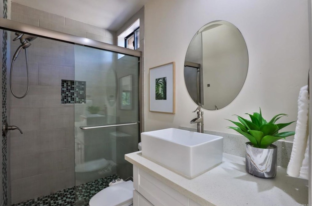 4096 Old Orchard Ln, Bonita CA  91902-2337 exterior